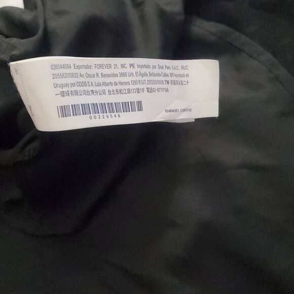 NWT FOREVER 21 JUNIORS DRESS - Picture 6 of 6